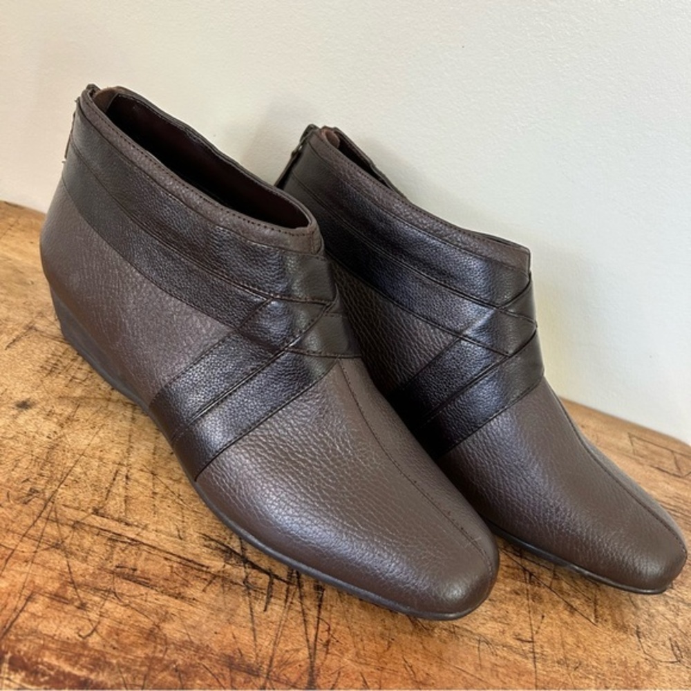 Trotters brown leather ankle boots women's sz 10.5 preworn